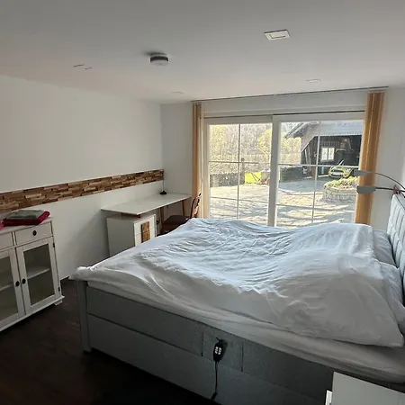 Bergisch Josef Apartment *